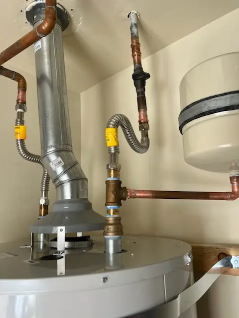 Water heater installation and plumbing repair in Near Northeast